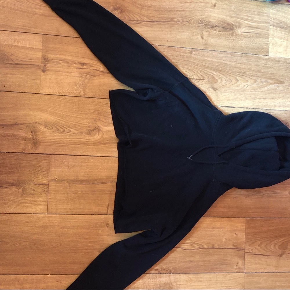 Black cropped hoodie